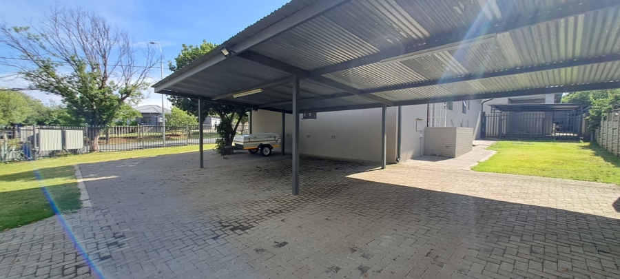 To Let commercial Property for Rent in Hospitaalheuwel Free State